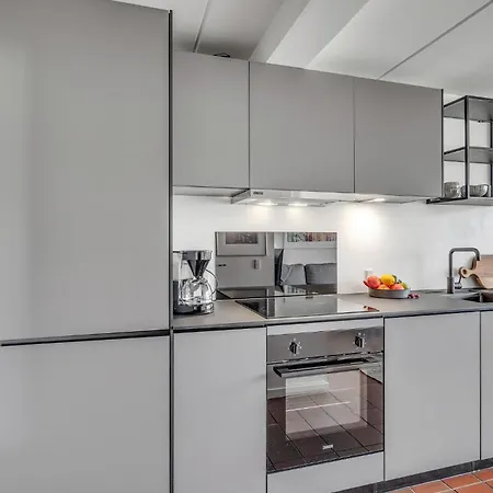 Lejl 207 St Apartman